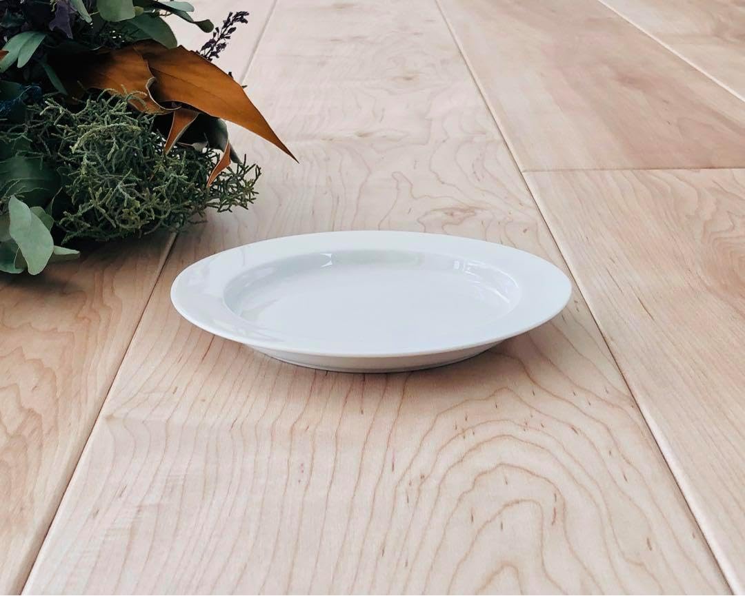 イイホシユミコチェックストライプ アンジュール プレートS 冬の贈り物